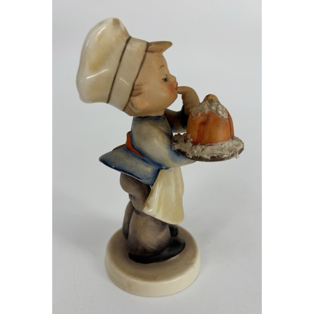 Vintage M.I. Hummel Baker Boy Figurine Goebel W Germany Tasting Cake 4.5”